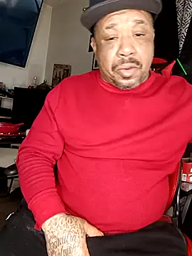 yellowwetfox online show from March 2025 02:26:01 AM