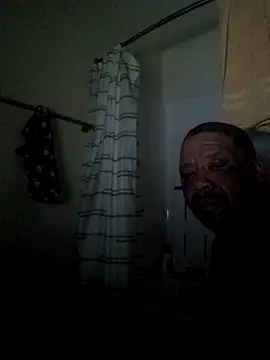 yellowwetfox online show from February 2026 02:51:01 PM