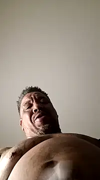 yellowwetfox online show from January 2025 08:11:01 AM