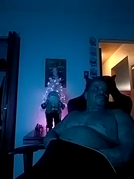 yellowwetfox online show from December 2024 02:28:01 AM