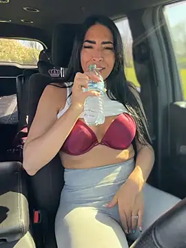 annablisss online show from April 2026 09:06:01 PM
