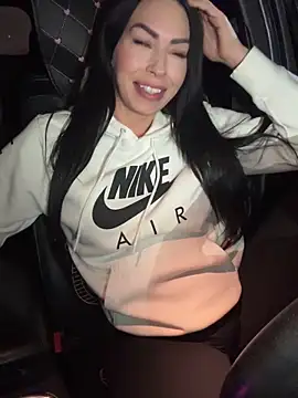 Snapshot of annablisss chatting on February 2026 03:17:02 AM annablisss online show from February 2026 03:17:02 AM