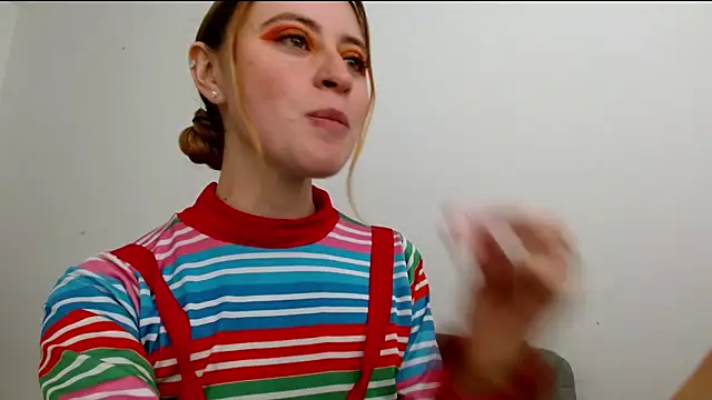 Juls winter  online show from June 2026 07:22:01 PM