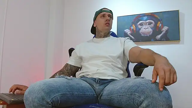 Joeysexx2 online show from January 2026 02:48:01 AM