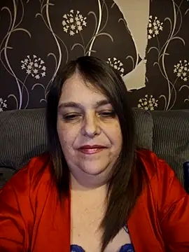 Snapshot of HouseWifeWhore_Milf chatting on May 2026 04:27:01 AM HouseWifeWhore Milf online show from May 2026 04:27:01 AM