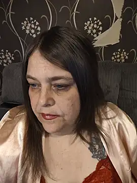 Snapshot of HouseWifeWhore_Milf chatting on May 2026 11:12:02 PM HouseWifeWhore Milf online show from May 2026 11:12:02 PM