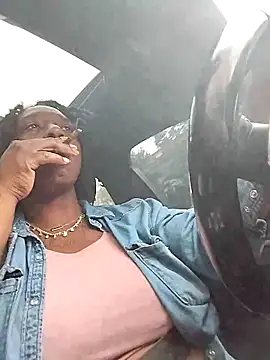 markquanna online show from December 2025 06:21:02 PM