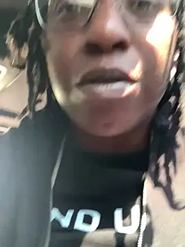 markquanna online show from April 2026 07:15:02 PM