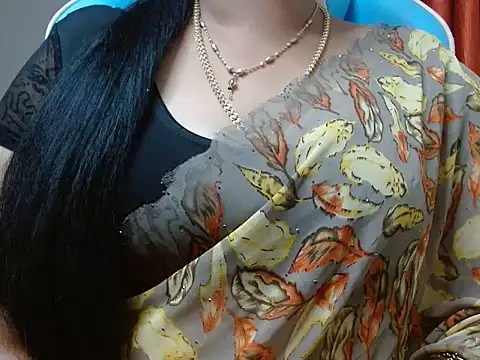 Snapshot of tamilharini chatting on October 2025 06:48:02 AM tamilharini online show from October 2025 06:48:02 AM