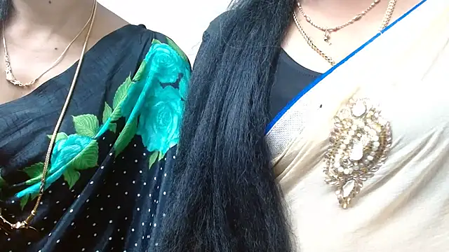 Snapshot of tamilharini chatting on October 2025 05:19:02 AM tamilharini online show from October 2025 05:19:02 AM