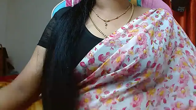 Snapshot of tamilharini chatting on October 2025 05:34:02 AM tamilharini online show from October 2025 05:34:02 AM