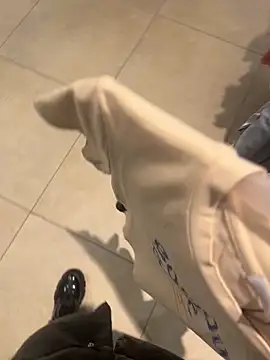 CrazzyChicks online show from November 2025 09:10:01 AM