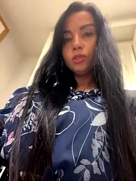 CrazzyChicks online show from September 2025 07:14:01 AM