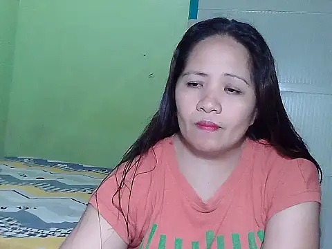 Snapshot of sweetlady_pinay chatting on October 2025 05:08:01 AM sweetlady pinay online show from October 2025 05:08:01 AM