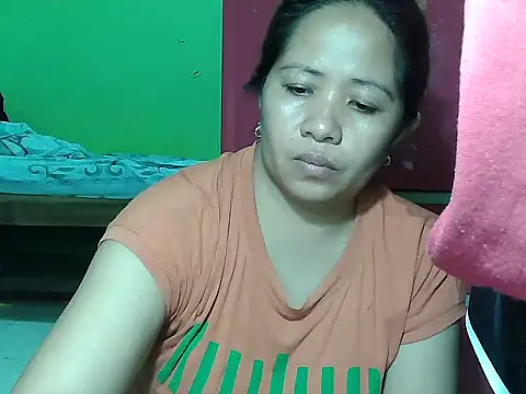 Snapshot of sweetlady_pinay chatting on September 2025 01:01:02 AM sweetlady pinay online show from September 2025 01:01:02 AM