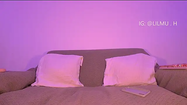 Snapshot of Lilmuh_ chatting on October 2025 11:15:01 PM Lilmuh online show from October 2025 11:15:01 PM