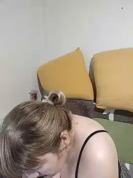 stefanyharper16 online show from May 2026 11:53:02 PM