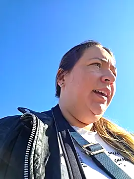 isabella rossse online show from March 2026 02:10:02 PM