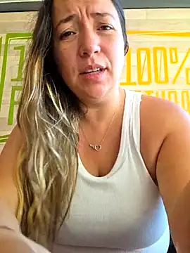 isabella rossse online show from May 2026 12:55:02 PM