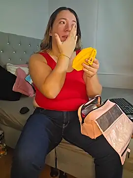 isabella rossse online show from January 2026 01:59:01 PM