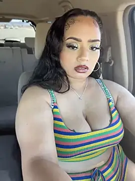 Snapshot of CarmelaAnthony chatting on April 2026 05:28:02 PM CarmelaAnthony online show from April 2026 05:28:02 PM