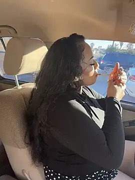 CarmelaAnthony online show from December 2025 04:09:02 PM