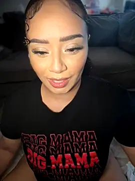 Snapshot of CarmelaAnthony chatting on September 2025 03:27:01 PM CarmelaAnthony online show from September 2025 03:27:01 PM