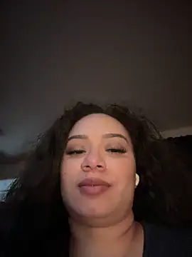 Snapshot of CarmelaAnthony chatting on March 2025 12:11:02 PM CarmelaAnthony online show from March 2025 12:11:02 PM