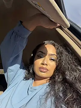 CarmelaAnthony online show from December 2025 04:17:01 PM