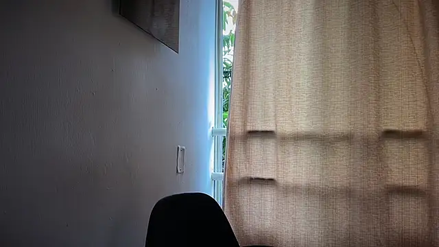 Snapshot of romeolovedark chatting on May 2026 09:10:02 PM romeolovedark online show from May 2026 09:10:02 PM