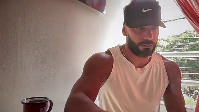 romeolovedark online show from November 2025 04:41:02 PM