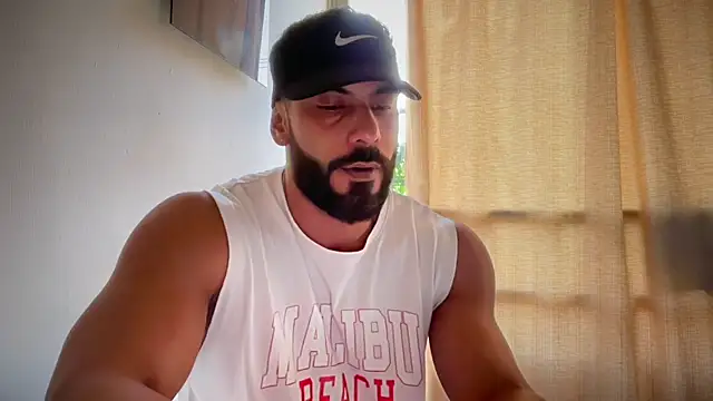 romeolovedark online show from April 2026 12:10:02 PM