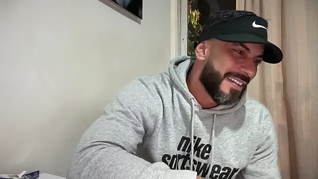 romeolovedark online show from February 2026 04:24:01 AM