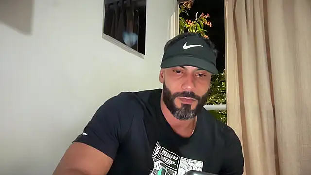 Snapshot of romeolovedark chatting on May 2026 02:53:01 AM romeolovedark online show from May 2026 02:53:01 AM