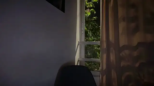 romeolovedark online show from April 2026 05:53:01 AM