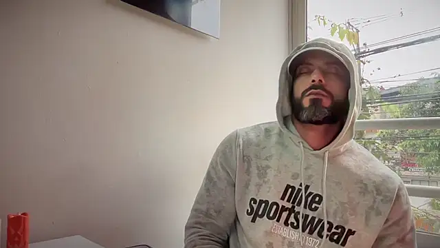 romeolovedark online show from November 2025 11:35:02 AM