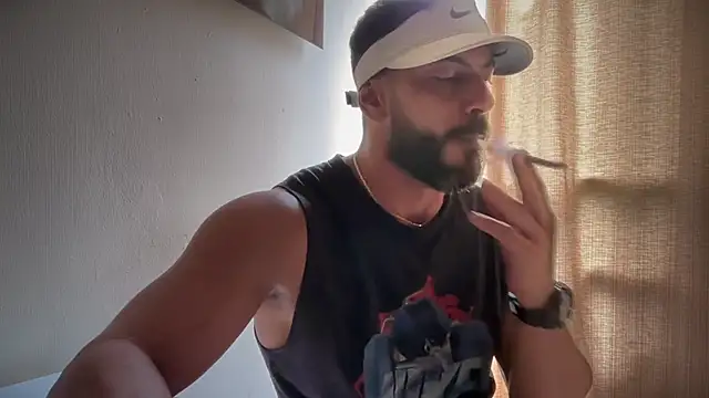 romeolovedark online show from February 2026 07:27:02 PM