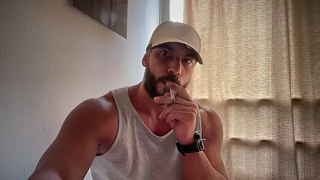 romeolovedark online show from March 2026 04:03:01 PM