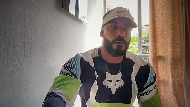 romeolovedark online show from April 2026 07:31:01 PM