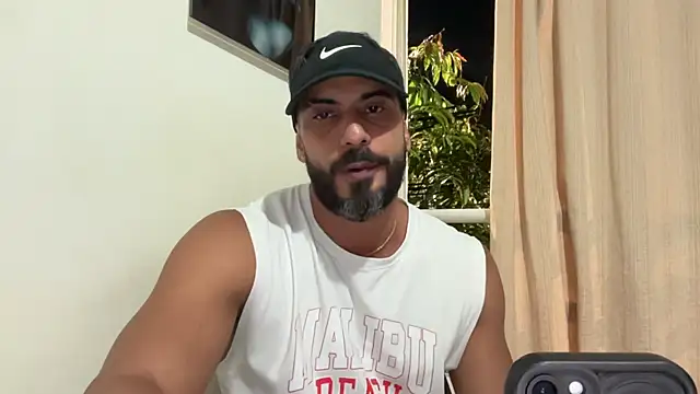 romeolovedark online show from February 2026 02:41:01 AM