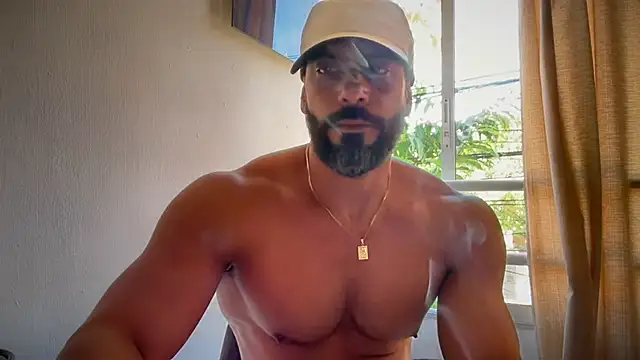 Snapshot of romeolovedark chatting on May 2026 02:12:01 PM romeolovedark online show from May 2026 02:12:01 PM