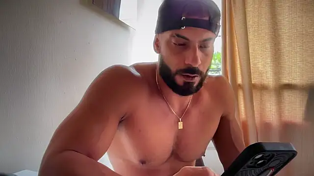 romeolovedark online show from March 2026 03:34:01 PM