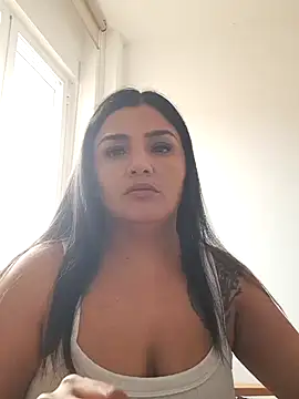 laura dirtyhot online show from December 2024 04:05:02 PM