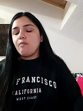 laura dirtyhot online show from October 2025 05:32:01 PM