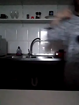 Snapshot of Moi_Lina chatting on November 2025 01:22:01 PM Moi Lina online show from November 2025 01:22:01 PM