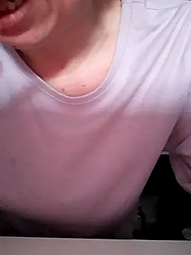 Snapshot of Moi_Lina chatting on March 2026 03:56:02 PM Moi Lina online show from March 2026 03:56:02 PM