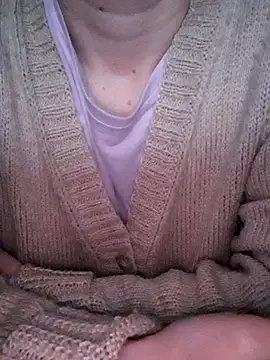 Snapshot of Moi_Lina chatting on November 2025 01:27:02 PM Moi Lina online show from November 2025 01:27:02 PM