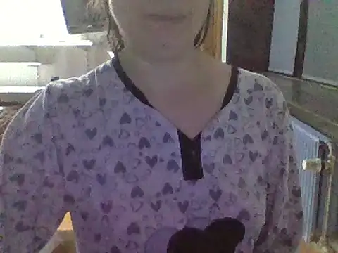 Snapshot of Moi_Lina chatting on October 2025 11:51:02 PM Moi Lina online show from October 2025 11:51:02 PM