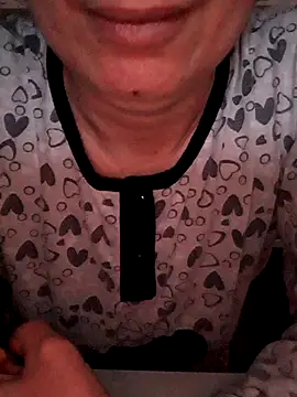 Snapshot of Moi_Lina chatting on February 2026 04:03:01 PM Moi Lina online show from February 2026 04:03:01 PM