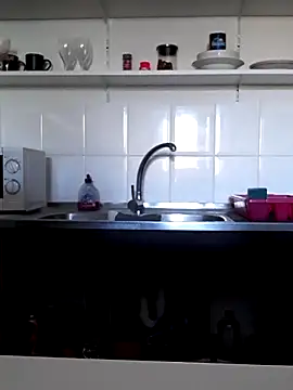 Snapshot of Moi_Lina chatting on December 2025 12:37:01 PM Moi Lina online show from December 2025 12:37:01 PM